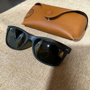Rayban “New Wayfarer”